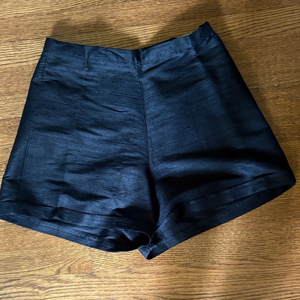 Chic Black High Waist Women's Shorts